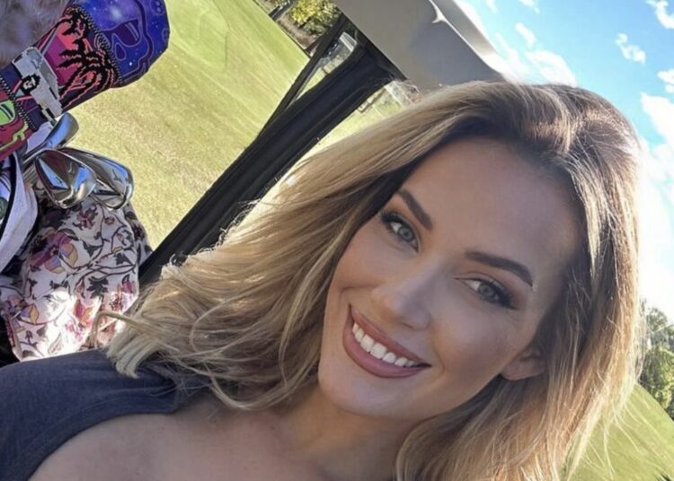 Golfer Paige Spiranac's Busty Thirst Trap Photos Go Viral On The Golf ...