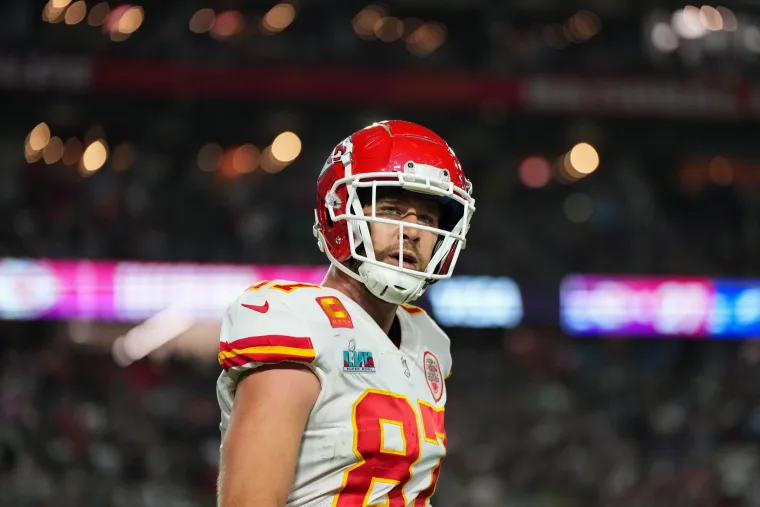 BREAKING : Chiefs WR Travis Kelce Discusses His Retirement