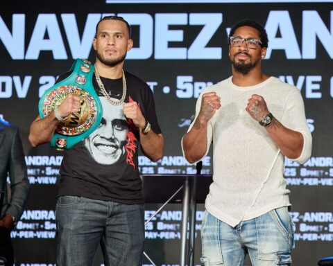 David Benavidez vs Demetrious Andrade