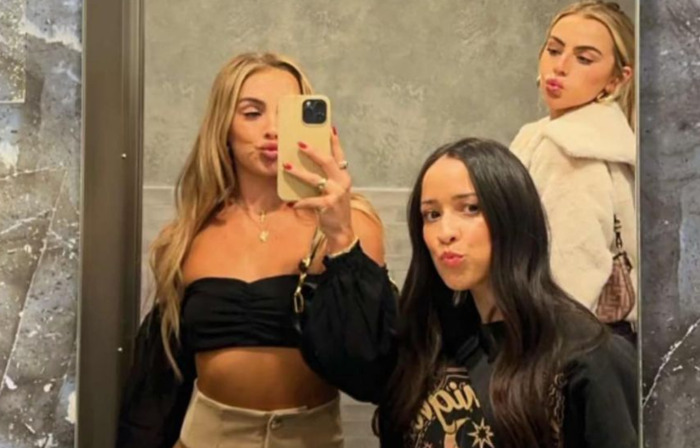 Watch The Cavinder Twins Show Off In Mirror Thirst Trap Selfies Rocking Black Outfits