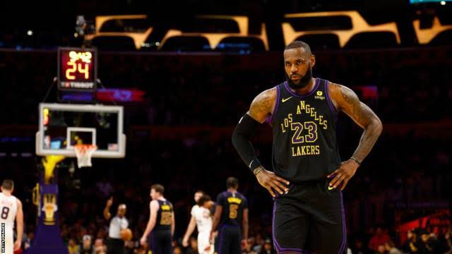 Lakers Reach NBA Cup Semifinals Amid Controversy