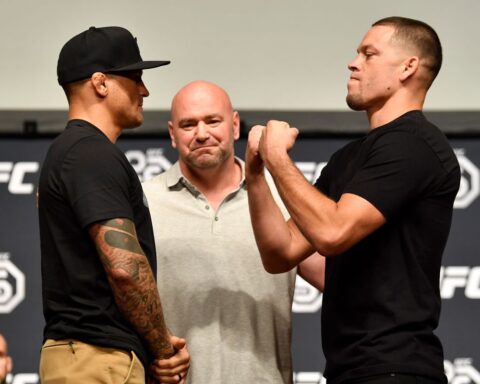 Dustin Poirier vs Nate Diaz