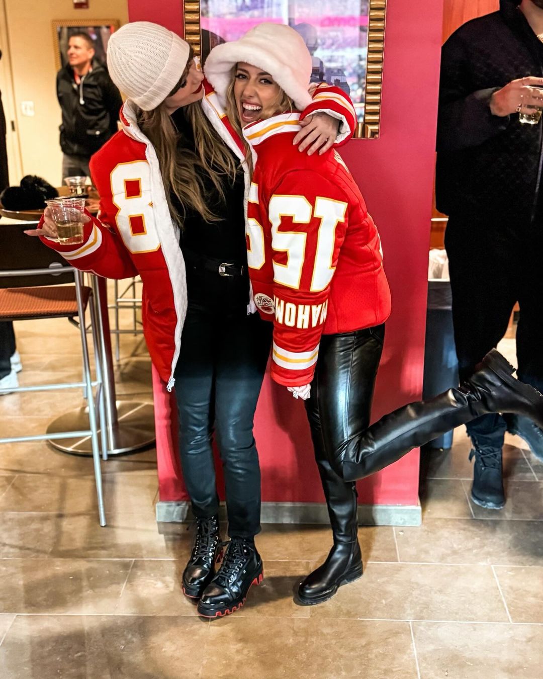 Watch Taylor Swift And Brittany Mahomes Strike Poses In Photos From Kansas Chiefs Playoff Game