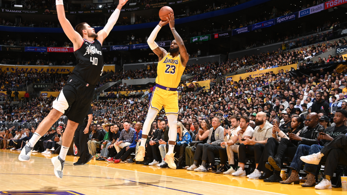 LeBron James Gave the Los Angeles Lakers Permission to Pursue Zach LaVine During This Season’s Trade Deadline