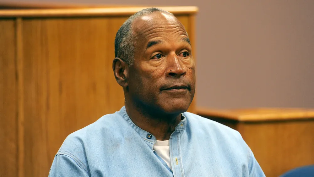 Embarrassed, O.J. Simpson Lived His Last Years Alone in a Guarded Vegas Mansion, Playing Golf While His A-List Friends Ignored Him