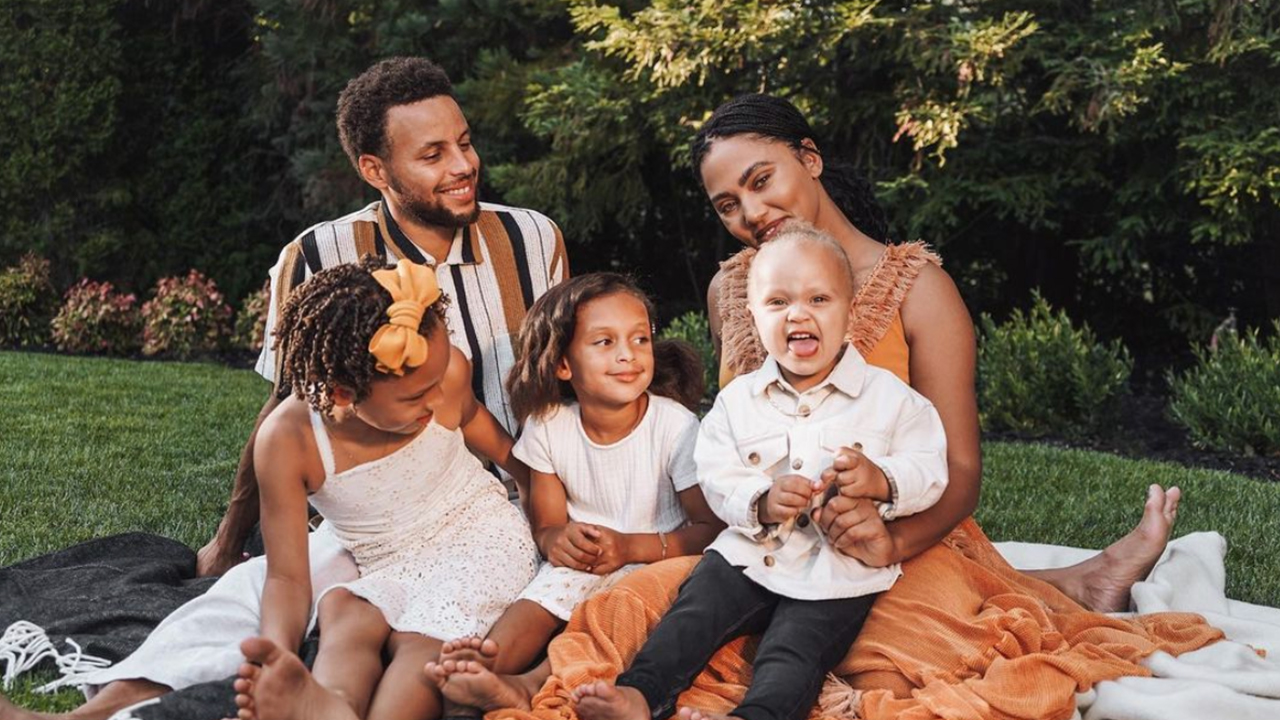 Family Comes First For Steph Curry Before the Warriors Defeat Spurs on Easter Sunday