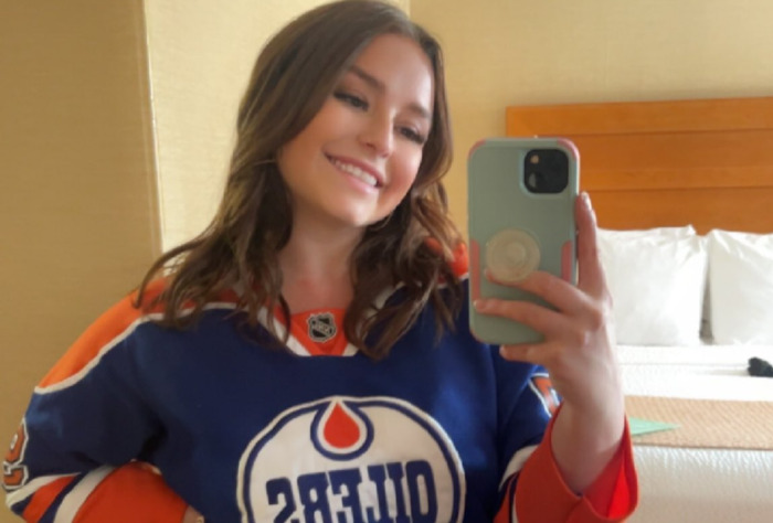 Another Stunning Female Oilers Fan Goes Viral With Everyone Asking If She Was The Other Viral Fan