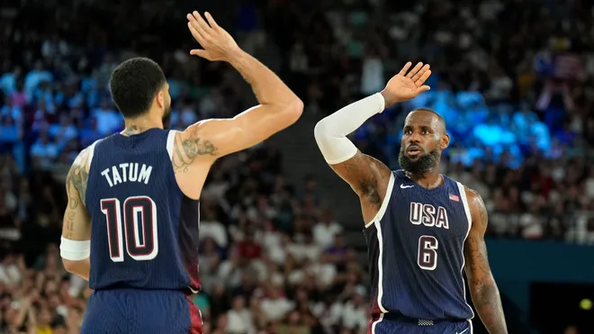 LeBron James Laughed After Team Usa’s First Practice at Grant Hill’s “20 Good Jumps Left” Story