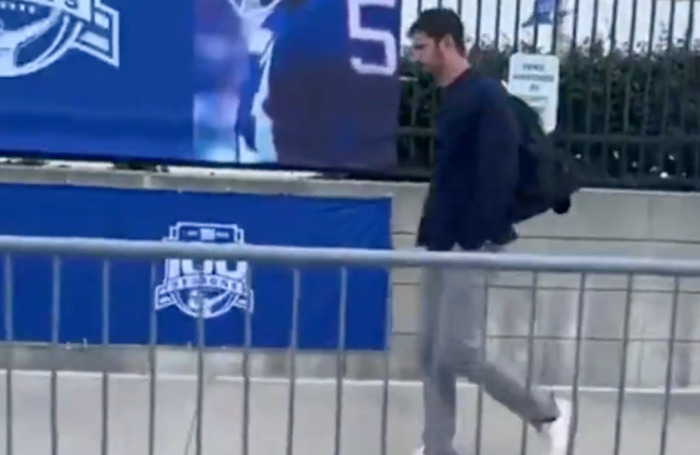 VIDEO: Daniel Jones Gets Booed By Giants Fans While Leaving The MetLife Stadium After 28-6 Loss To The Vikings