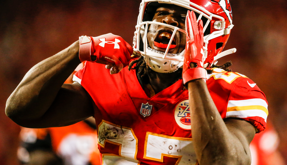 Chiefs Are Considering Kareem Hunt’s Return Following Pacheco’s Injury