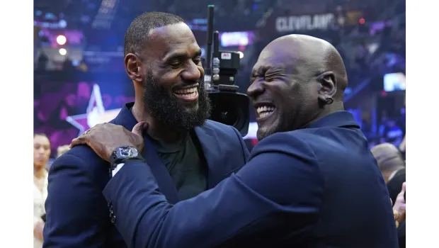 LeBron James Is Given a Reality Check By Mark Cuban, Using Michael Jordan’s “Success”