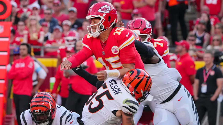 Chiefs Stave off the Bengals’ Attack as Butker Completes a Thrilling 26-25 Triumph