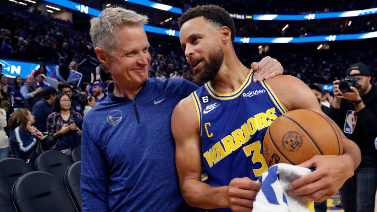 Steve Kerr Gets Blunt About Stephen Curry’s Stamina