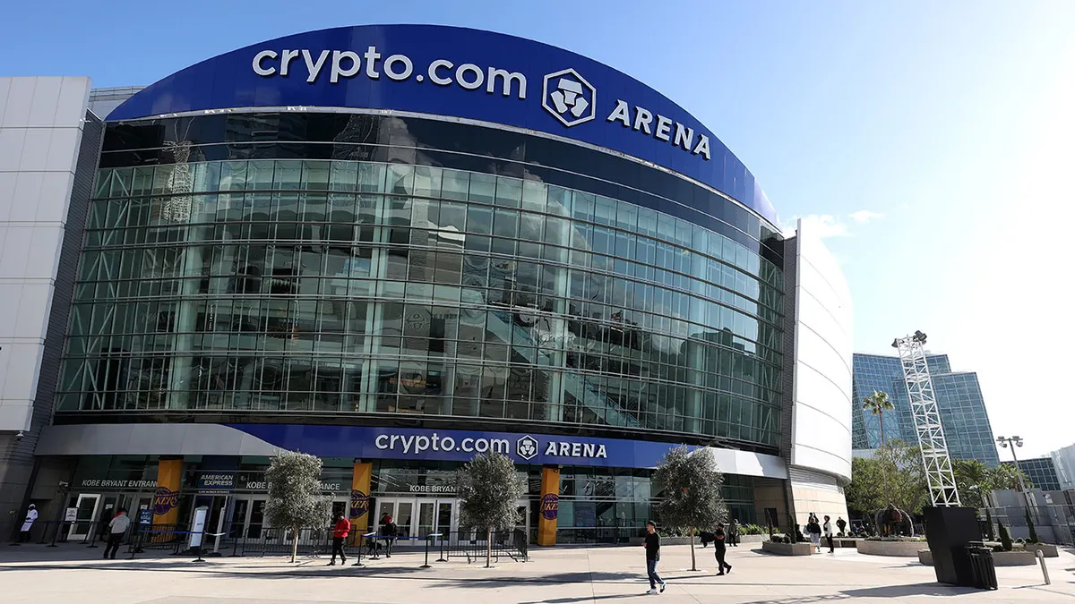 Man Mugged and Robbed in Crypto.com Arena