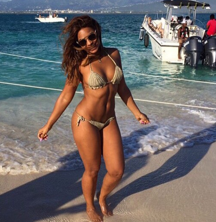 Ashanti Bikini 4