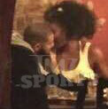 Drake and Serena Kissing 3