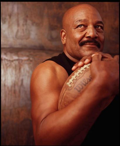 Jim Brown says Adrian Peterson could break rusking record