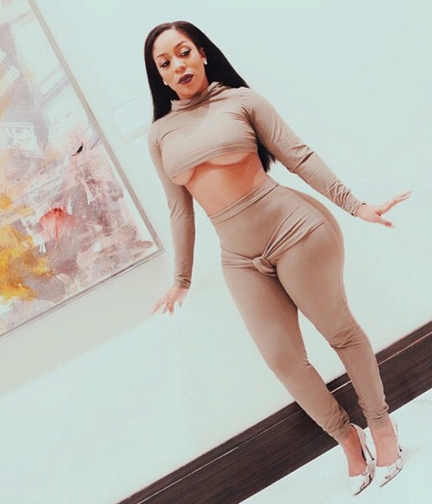 K Michelle Underboob 2