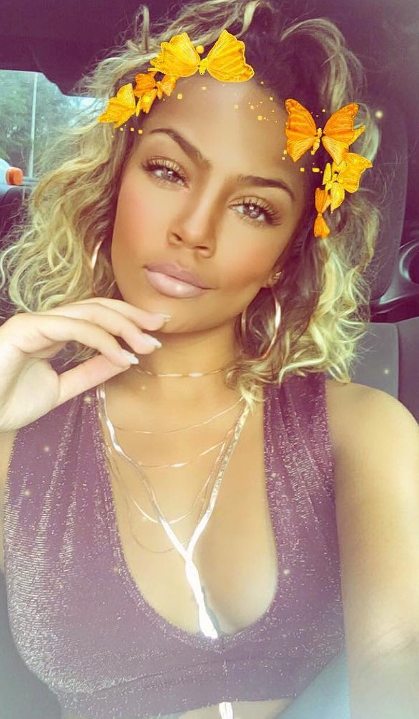 R Kelly Halle Calhoun 15
