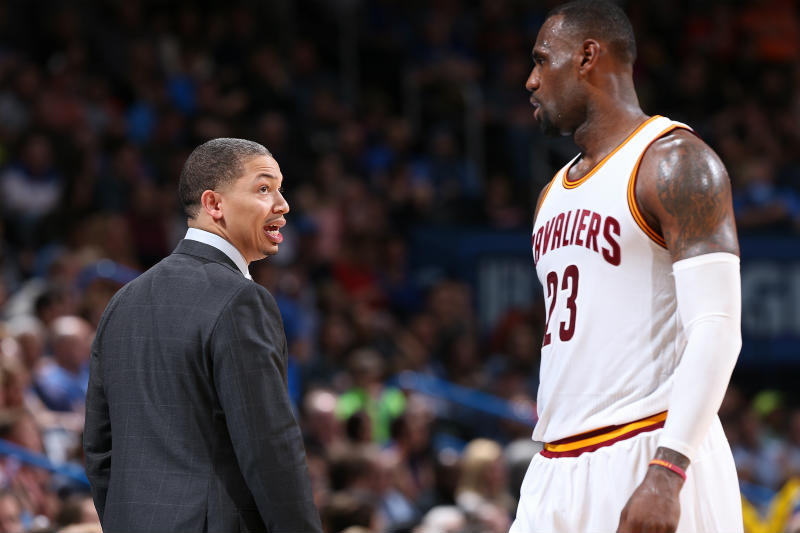 OKLAHOMA CITY, OK- FEBRUARY 21: Head coach Tyronn Lue of the Cleveland Cavaliers talks with LeBron James #23 of the Cleveland Cavaliers during the game against the Oklahoma City Thunder on February 21, 2016 at Chesapeake Energy Arena in Oklahoma City, Oklahoma. NOTE TO USER: User expressly acknowledges and agrees that, by downloading and or using this photograph, User is consenting to the terms and conditions of the Getty Images License Agreement. Mandatory Copyright Notice: Copyright 2016 NBAE (Photo by Joe Murphy/NBAE via Getty Images)