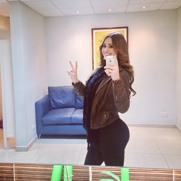 Yanet 4