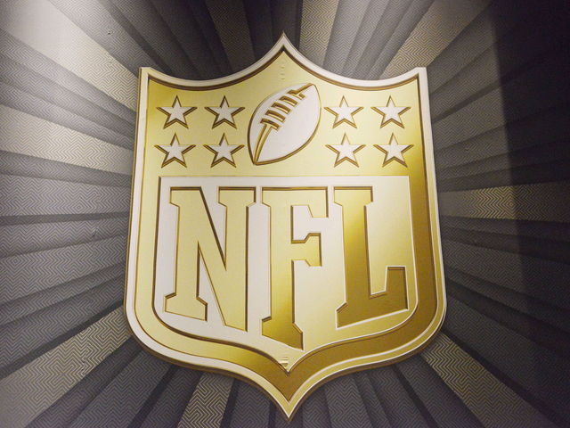 gold-nfl-logo-50-years