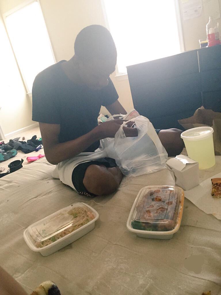 Guy gets gf's side dude to buy him Chinese food