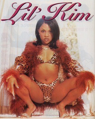 lil-kim-poster-squat-1999