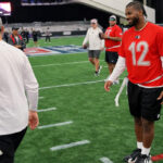 Watch Steve Young Mentor Shedeur Sanders During Pro Bowl Practice